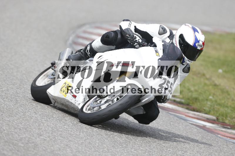 Archiv-2025/07 19.04.2025 Speer Racing ADR/Gruppe gelb/255